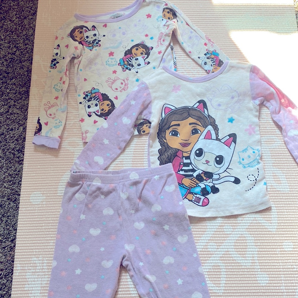 Gabby dollhouse pjs 4T